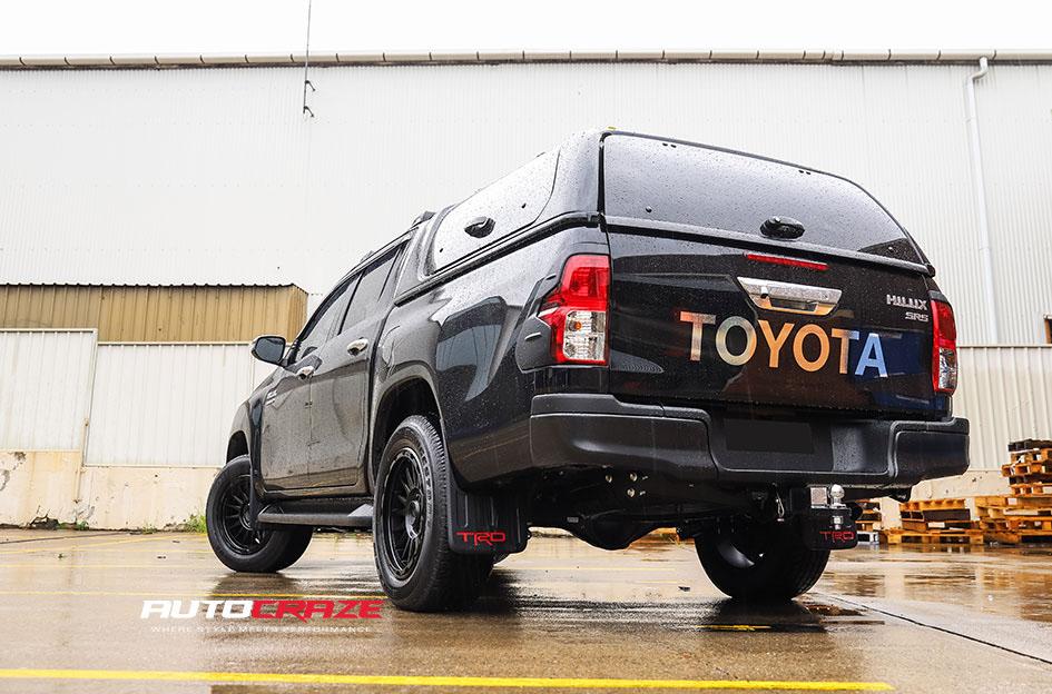 TOYOTA HILUX N80 4WD IMPACT SATIN BLACK